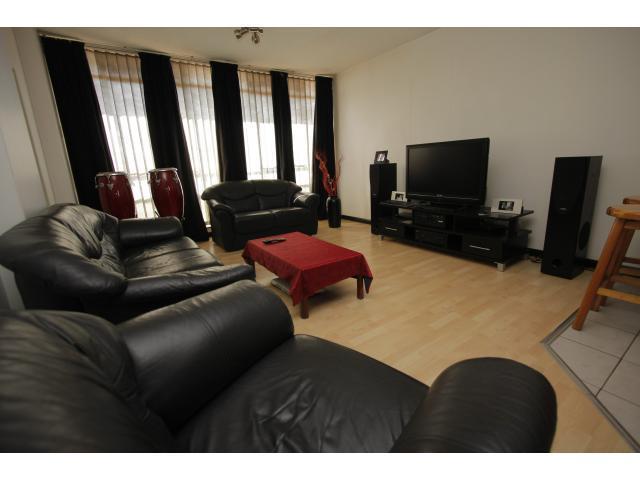 2 Bedroom Apartment for Sale For Sale in Elarduspark - Home Sell - MR094647