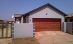 3 Bedroom 2 Bathroom House for Sale for sale in The Orchards