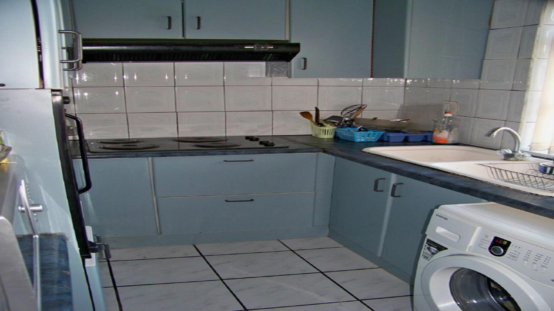 Kitchen of property in Sunnyside
