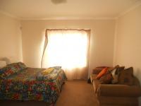 Bed Room 2 - 21 square meters of property in Shelly Beach