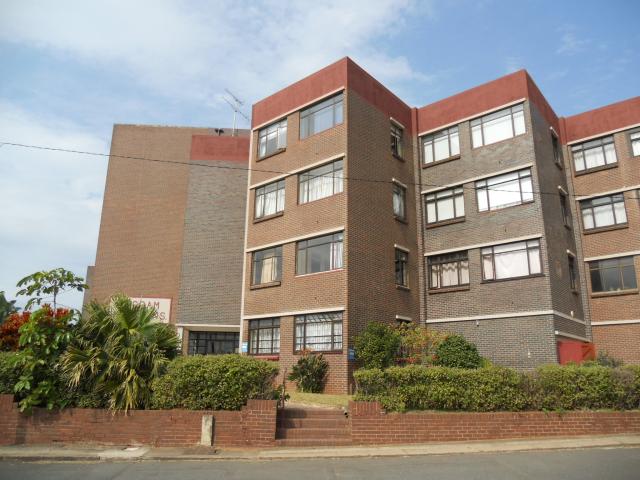 2 Bedroom Apartment for Sale For Sale in Amanzimtoti  - Private Sale - MR095131