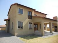 Front View of property in Silver Lakes Golf Estate