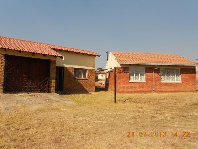 2 Bedroom House for Sale For Sale in KwaMhlanga - Private Sale - MR095210