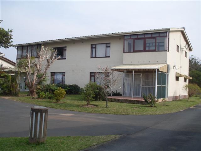 2 Bedroom Apartment for Sale For Sale in Umtentweni - Private Sale - MR095390