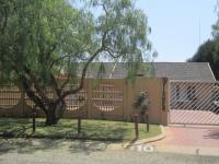 3 Bedroom 2 Bathroom House for Sale for sale in Brackenhurst