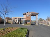 Front View of property in Silver Lakes Golf Estate