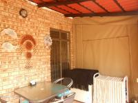 Patio - 10 square meters of property in Breaunanda