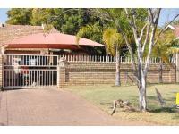 2 Bedroom 2 Bathroom House for Sale for sale in Rustenburg