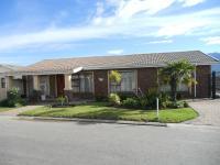 3 Bedroom 1 Bathroom House for Sale for sale in George Central