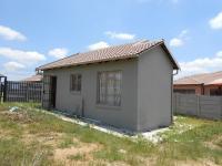 Front View of property in Olievenhoutbos
