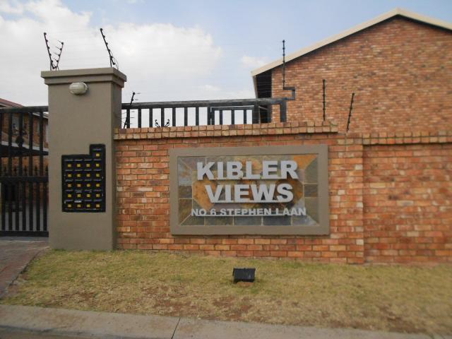 2 Bedroom Apartment for Sale For Sale in Kibler Park - Private Sale - MR095713