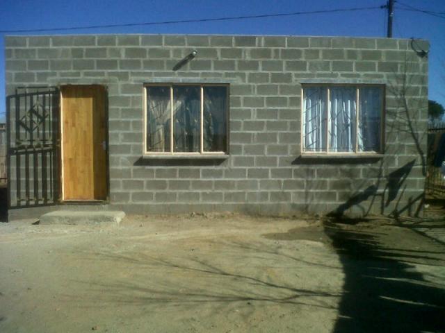 1 Bedroom House for Sale For Sale in Bloemfontein - Private Sale - MR095743