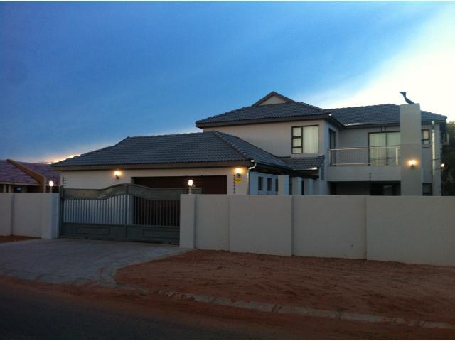 3 Bedroom House  for Sale  For Sale  in Lephalale Ellisras 