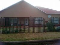 Front View of property in Parys