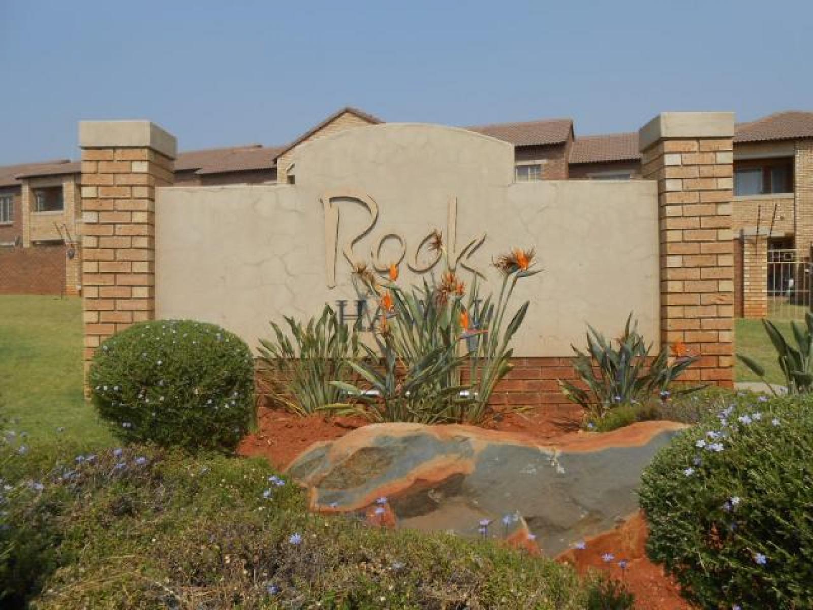 Front View of property in Mooikloof Ridge