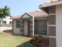 3 Bedroom 2 Bathroom House for Sale for sale in The Orchards