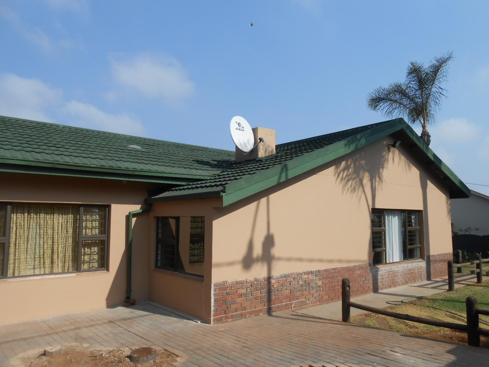 3 Bedroom House for Sale For Sale in Kloofsig Home Sell