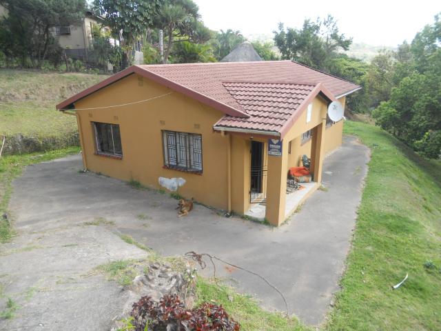 3 Bedroom House for Sale For Sale in Queensburgh - Private Sale - MR096443