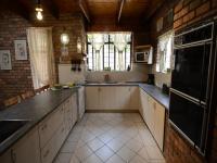 Kitchen - 44 square meters of property in Krugersdorp