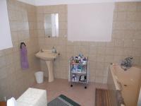 Main Bathroom - 8 square meters of property in Hibberdene