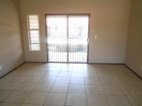 Lounges - 18 square meters of property in Brakpan