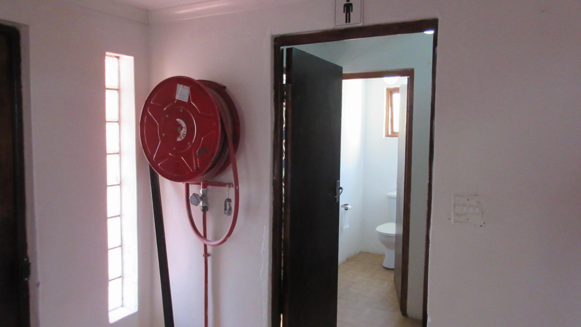 Spaces - 44 square meters of property in Westridge CP