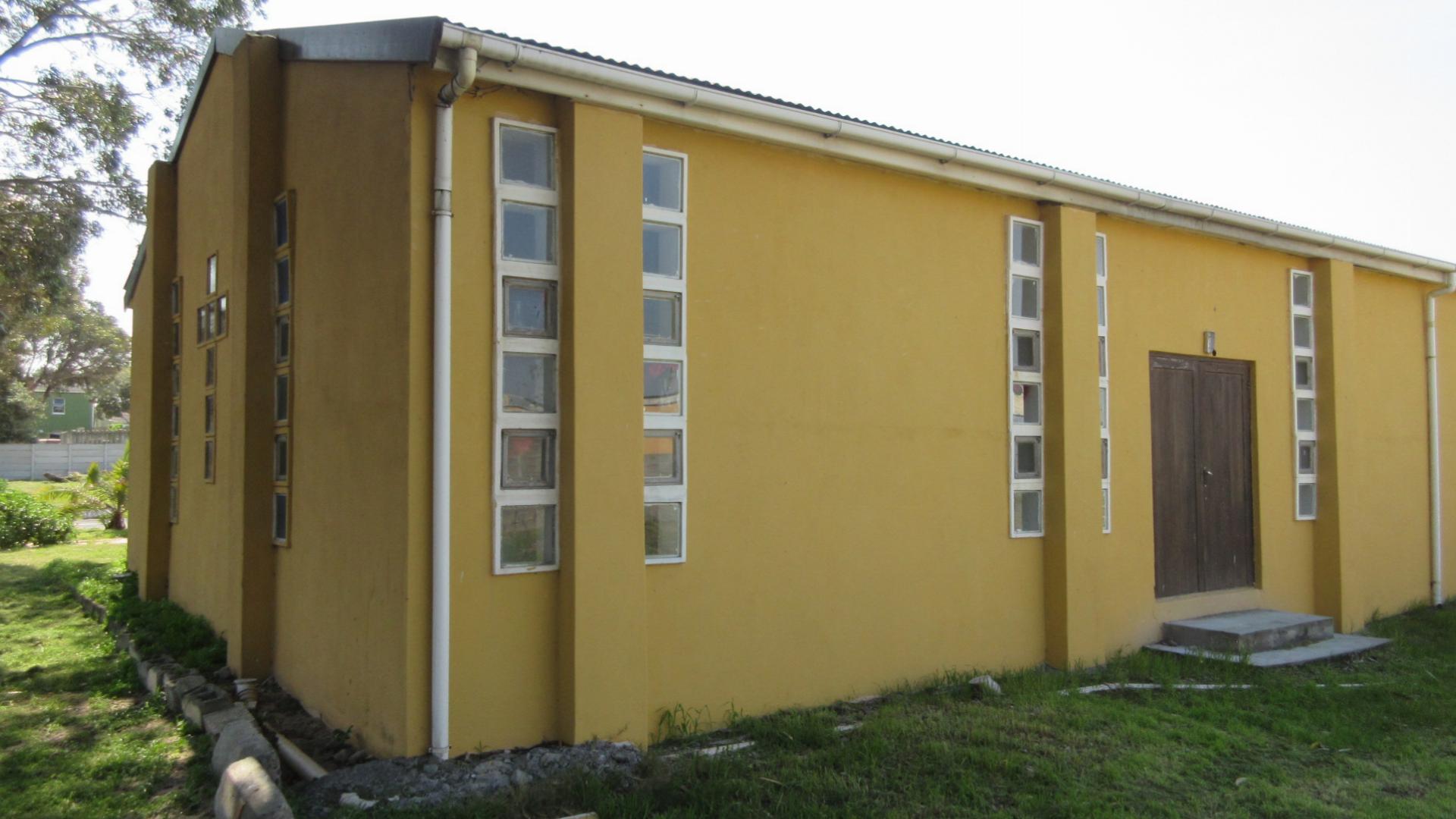 Front View of property in Westridge CP