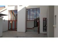 Spaces of property in Hartbeespoort