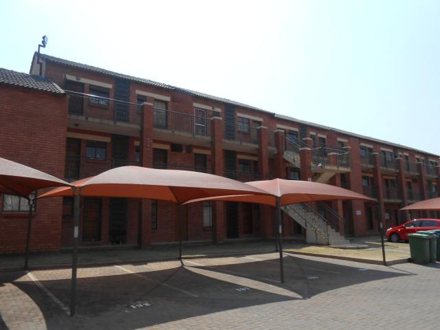 Apartment for Sale For Sale in Pretoria North - Private Sale - MR096773