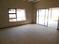 Dining Room - 23 square meters of property in Midstream Estate