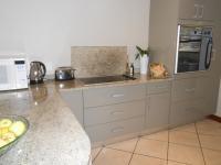 Kitchen - 17 square meters of property in Bronkhorstspruit