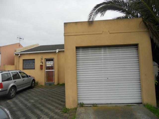 3 Bedroom House for Sale For Sale in Milnerton - Private Sale - MR096940