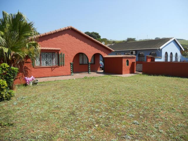 4 Bedroom House for Sale For Sale in Durban North  - Home Sell - MR097026