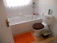 Bathroom 1 - 5 square meters of property in Gordons Bay