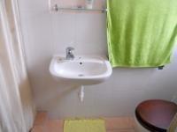 Main Bathroom - 2 square meters of property in Gordons Bay