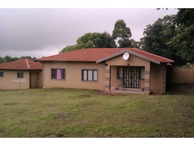 3 Bedroom Cluster for Sale For Sale in Hillcrest - KZN - Private Sale - MR099223