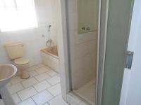Bathroom 1 - 7 square meters of property in Randfontein