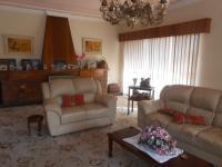 Lounges - 73 square meters of property in South Crest