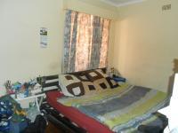 Bed Room 1 - 14 square meters of property in South Crest