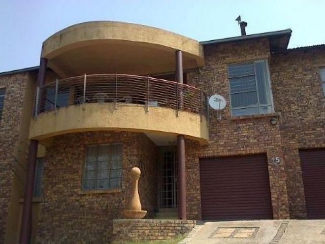 3 Bedroom House for Sale For Sale in West Acres - Private Sale - MR100011