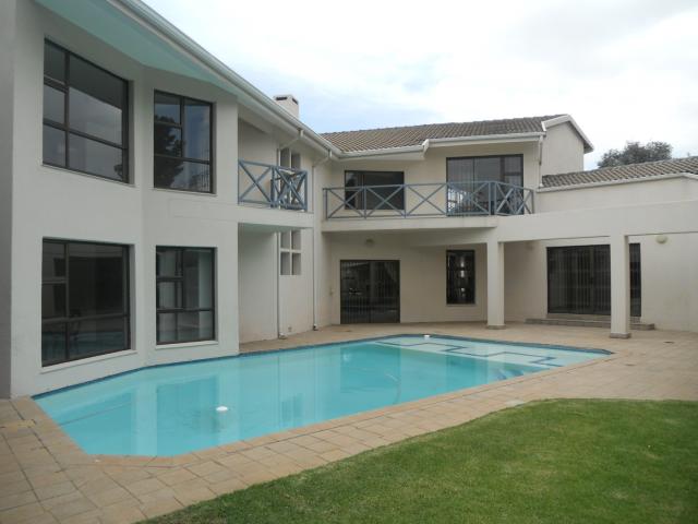 4 Bedroom House  for Sale For Sale in Bedfordview Home  