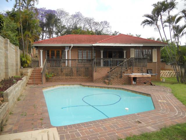 3 Bedroom House for Sale For Sale in Durban North  - Home Sell - MR100139