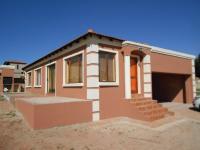 3 Bedroom 2 Bathroom Cluster for Sale for sale in Roodepoort West