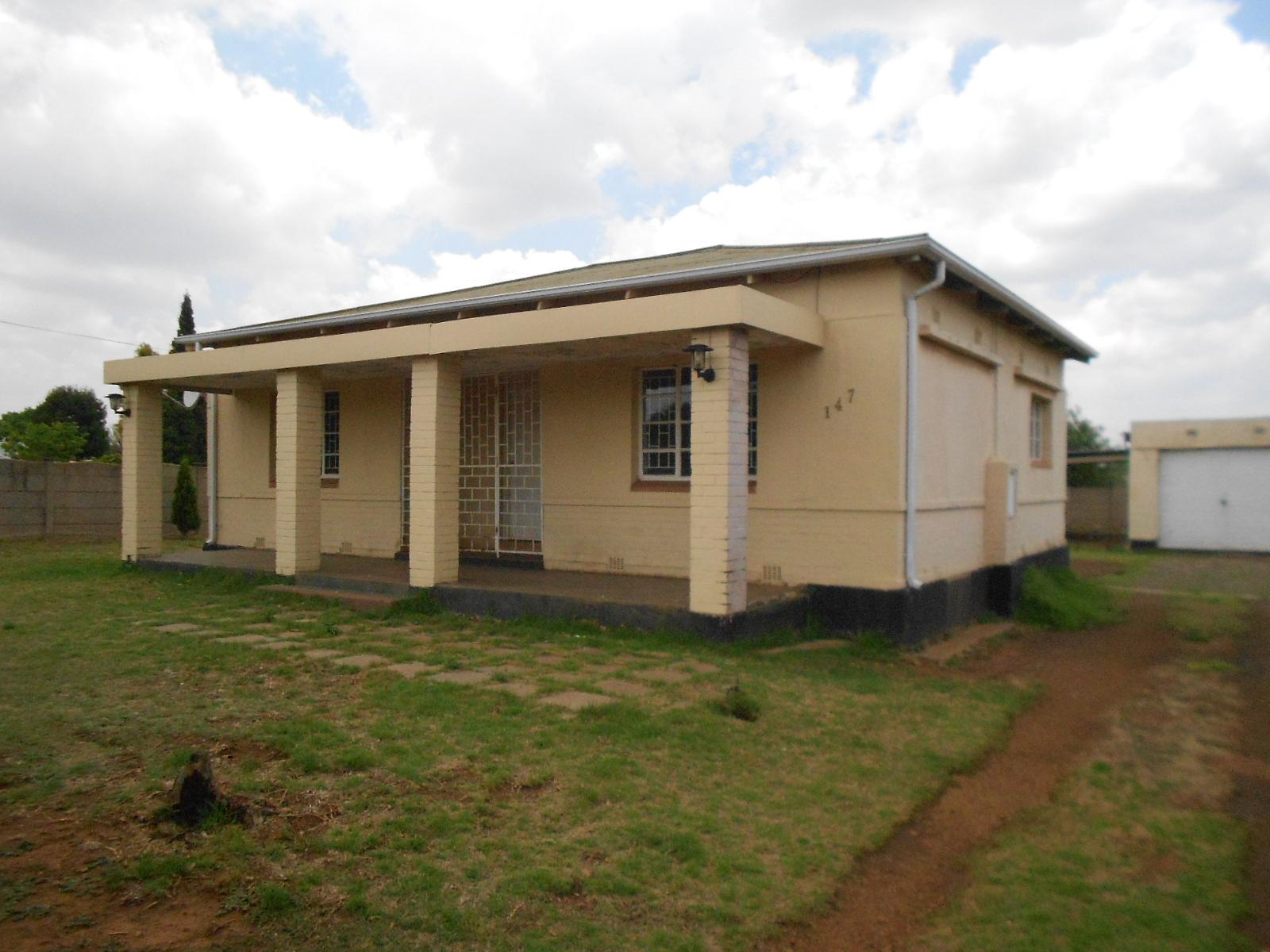 Front View of property in Meyerton