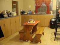 Kitchen of property in Humansdorp
