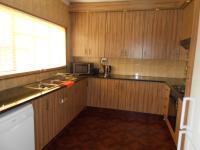 Kitchen - 13 square meters of property in Vanderbijlpark