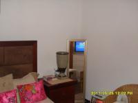 Main Bedroom - 12 square meters of property in Lenasia South