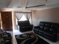 Lounges of property in Mabopane