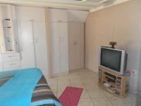 Main Bedroom of property in Mabopane