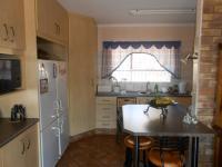 Kitchen - 22 square meters of property in Mooiplaats